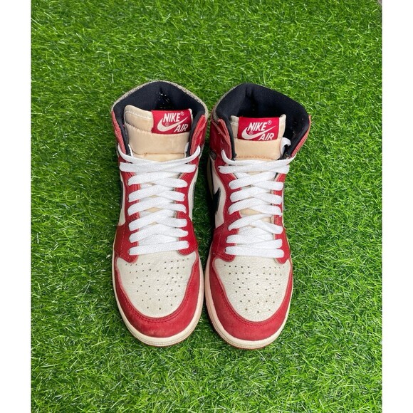 Air Jordan 1 Retro High OG Chicago Lost and Found Size Women’s 6.5 - Picture 3 of 7